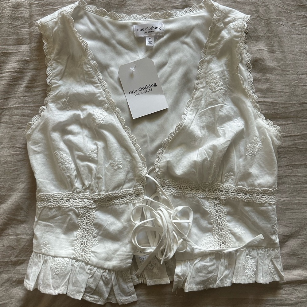 One Clothing Cream Lace Blouse